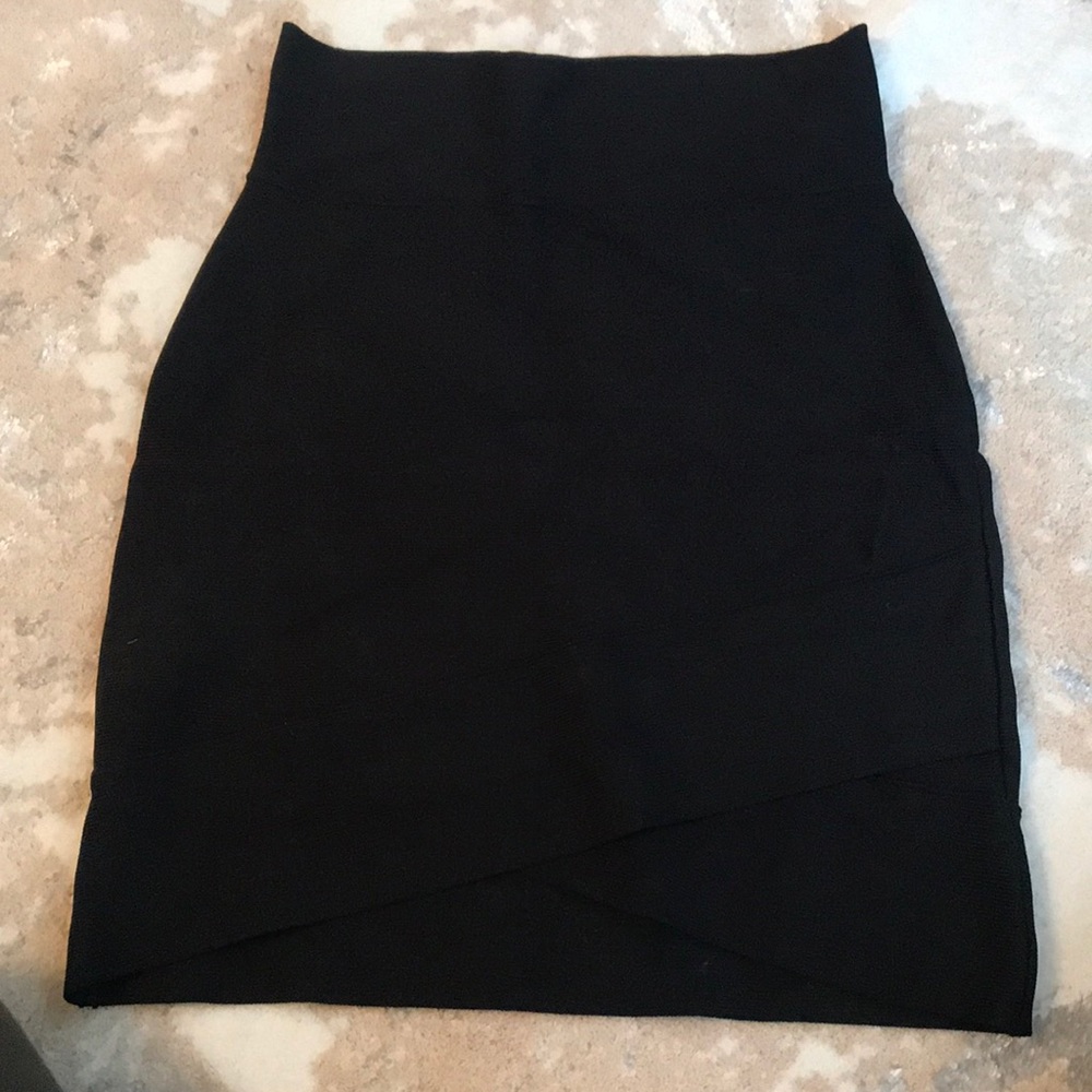 BCBG bandage skirt